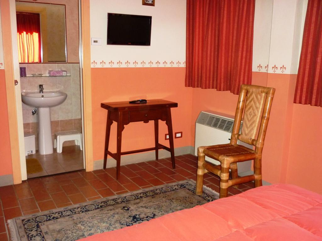 Incisa in Val d'Arno B&B Casale Ginette المظهر الخارجي الصورة